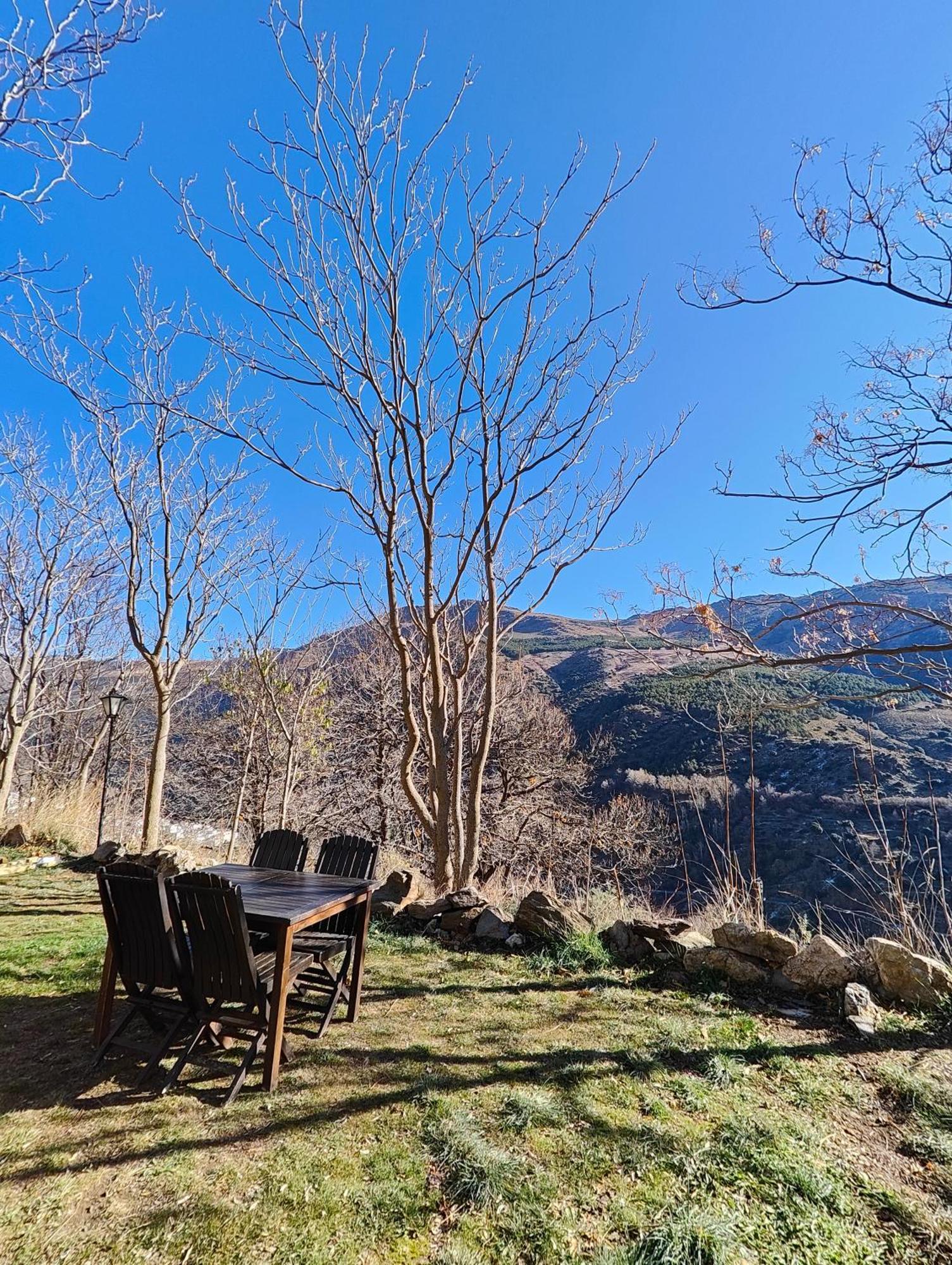 Camping Trevélez Eksteriør billede